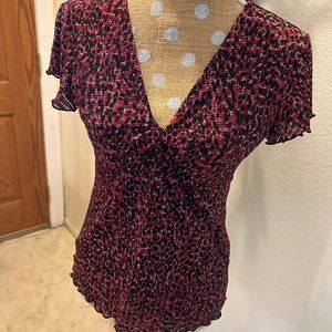 Black and red flutter sleeve stretch top SZ M
